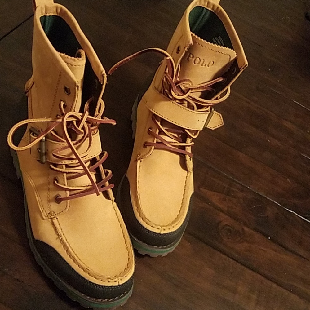 Mens Ralph Lauren Wheat Classics!